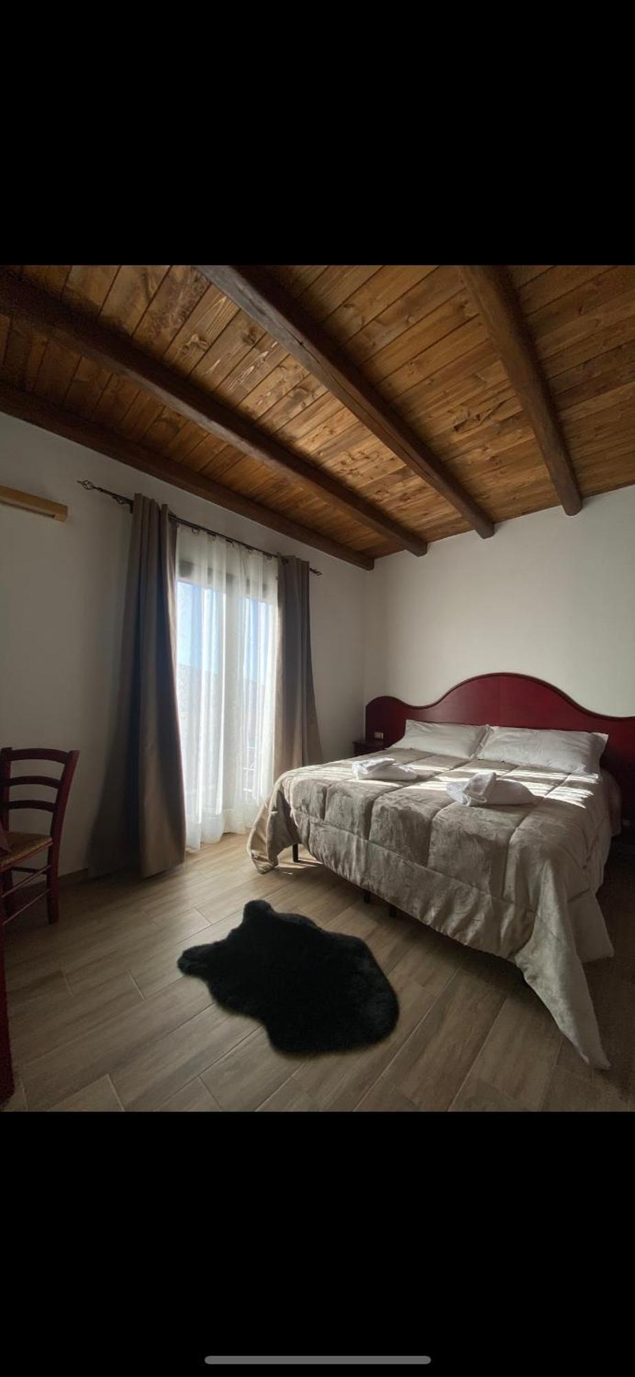 Bed and Breakfast Is Cubas Desulo Esterno foto