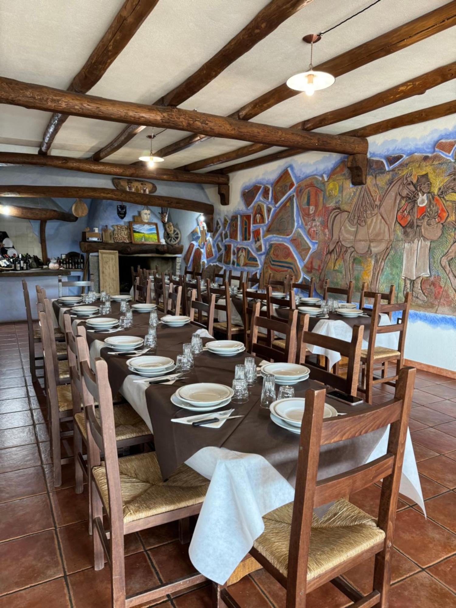 Bed and Breakfast Is Cubas Desulo Esterno foto